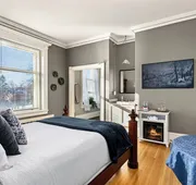 Historic Cotton Mansion Duluth Boutique Hotel hotel detail image 3