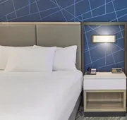 Springhill Suites By Marriott Medford Airport hotel detail image 3