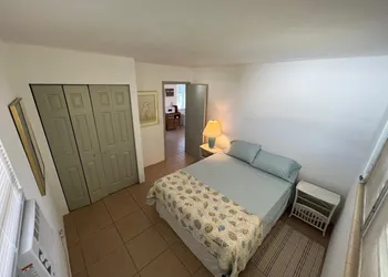 Casey Key Beach Condos hotel thumbnail 7