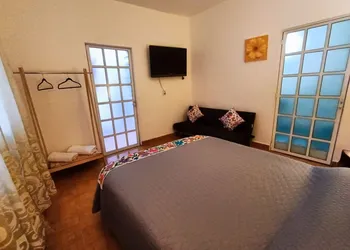 Posada Casa Mexicana Jamaica hotel thumbnail 5