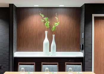 Courtyard By Marriott New York Queens/Jamaica hotel thumbnail 7