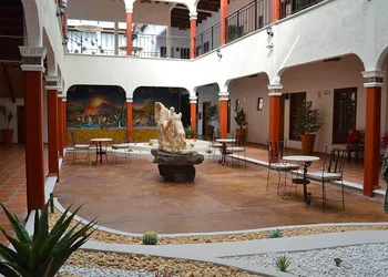 La Casona Pirámides hotel thumbnail 2