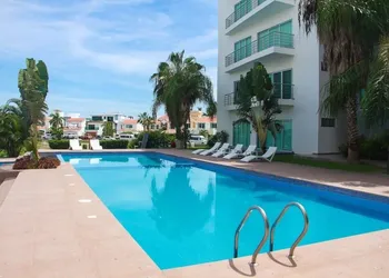 Depas Islas hotel thumbnail 7