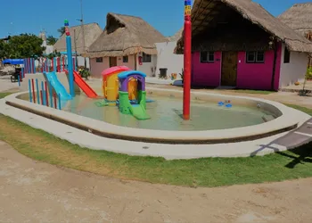 Casa Frida hotel thumbnail 3