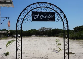 Casa Frida hotel thumbnail 5