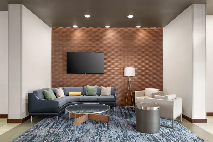 Courtyard by Marriott Seattle SeaTac Airport hotel detail image 6