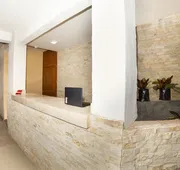 OYO Promenade hotel detail image 7
