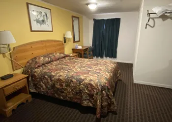 Ranger Motel hotel thumbnail 7