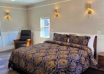McGee Creek Lodge hotel thumbnail 6