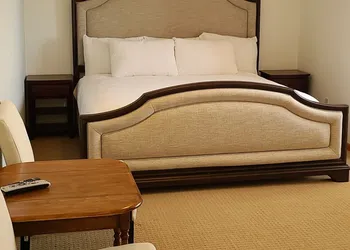 McGee Creek Lodge hotel thumbnail 8