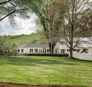 Batten Green Venue & Lodging hotel detail image 4
