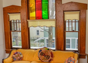 Arts Inn hotel thumbnail 7