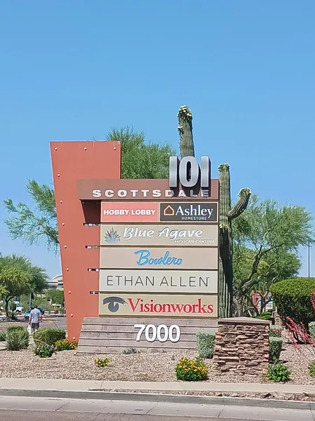 The Nines Scottsdale hotel detail image 2