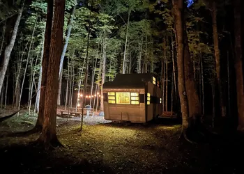 POV Lake Resort & Glamping Campground hotel thumbnail 6