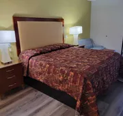 Stadium Inn & Spas hotel detail image 7