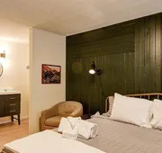 Old Tale Inn hotel detail image 3
