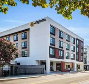 La Quinta Inn & Suites by Wyndham San Jose Airport-Downtown hotel detail image 4