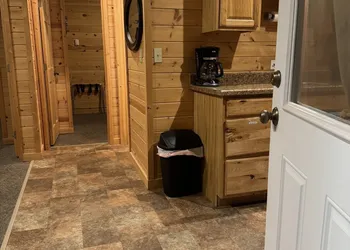 Backwoods Cabins at Susitna River Lodge hotel thumbnail 2