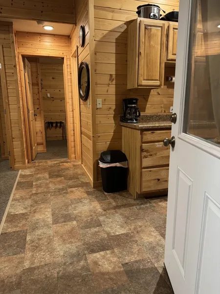 Backwoods Cabins at Susitna River Lodge hotel detail image 2