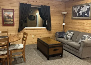 Backwoods Cabins at Susitna River Lodge hotel thumbnail 4