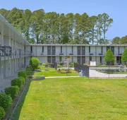 Masters Inn Selma/Smithfield I-95 By OYO hotel detail image 4