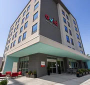 avid hotel Brooklyn Dyker Heights by IHG hotel detail image 3