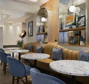 voco Fiorello - LaGuardia Airport by IHG hotel detail image 3