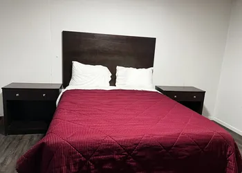 Family Inn hotel thumbnail 2