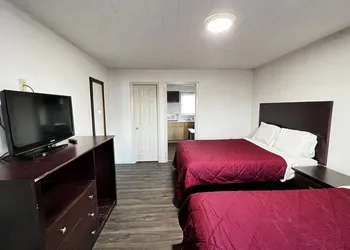 Family Inn hotel thumbnail 7