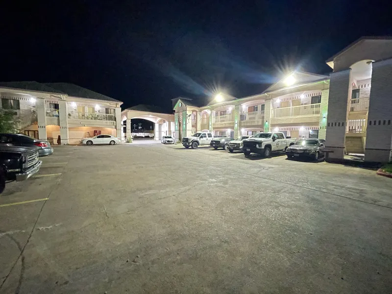 Woodland Inn & Suites hotel detail image 2