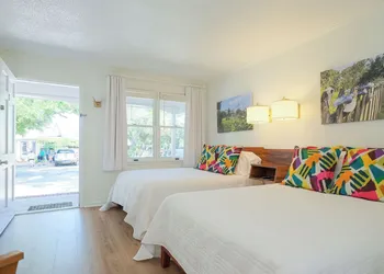 Bluff Shoal Motel hotel thumbnail 5