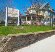 The Weis Mansion hotel detail image 3