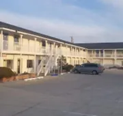 American Inn hotel detail image 3