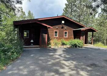Chewuch Inn and Cabins hotel thumbnail 8