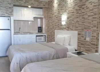 Cancun Plaza Condo Hotel hotel thumbnail 8