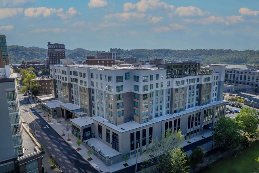 Embassy Suites By Hilton Asheville Downtown hotel detail image 2