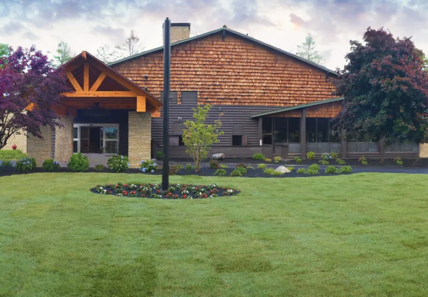 Lodge at Schroon Lake hotel detail image 2