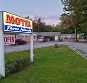 Three Islands Motel hotel detail image 5