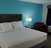 Travelodge by Wyndham Livonia/Canton/Novi Detroit Area hotel detail image 7
