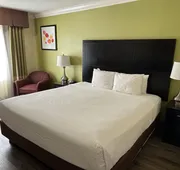 Solara Inn and Suites hotel detail image 7