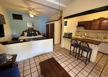 Vallarta Sun Suites hotel thumbnail 4