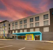 Tru By Hilton Leland Wilmington hotel detail image 5