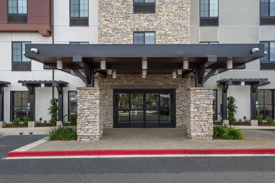 Hampton Inn Concord hotel detail image 2