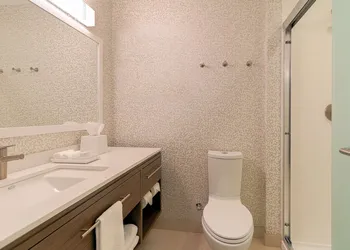 Home2 Suites by Hilton Alcoa Knoxville Airport hotel thumbnail 7