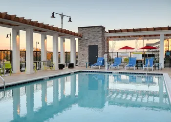 Home2 Suites by Hilton Alcoa Knoxville Airport hotel thumbnail 8