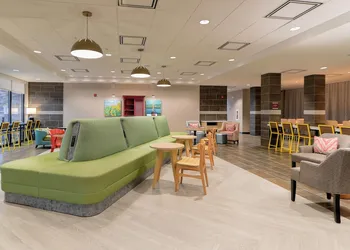 Home2 Suites by Hilton Alcoa Knoxville Airport hotel thumbnail 3