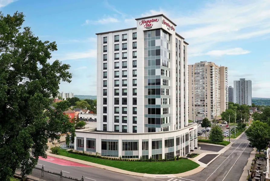 Hampton Inn by Hilton Hamilton hotel detail image 2