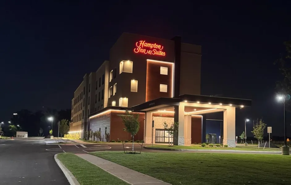 Hampton Inn & Suites Somerset hotel detail image 2
