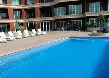 Condos Clauss hotel thumbnail 3