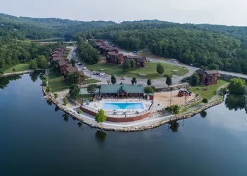 Timeless Memories Lodge - Sleeps 14 Home hotel thumbnail 2